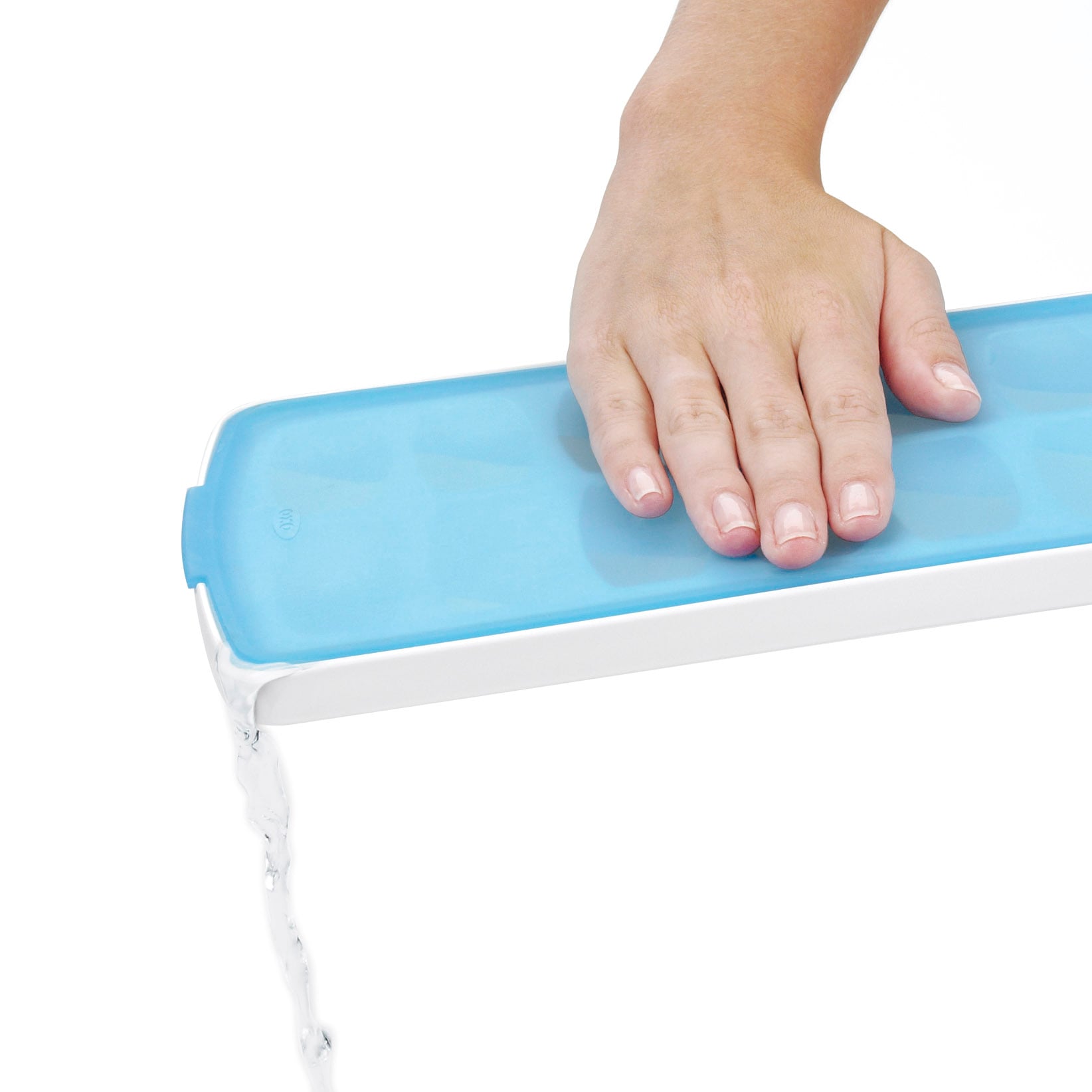 No-Spill Ice Cube Tray
