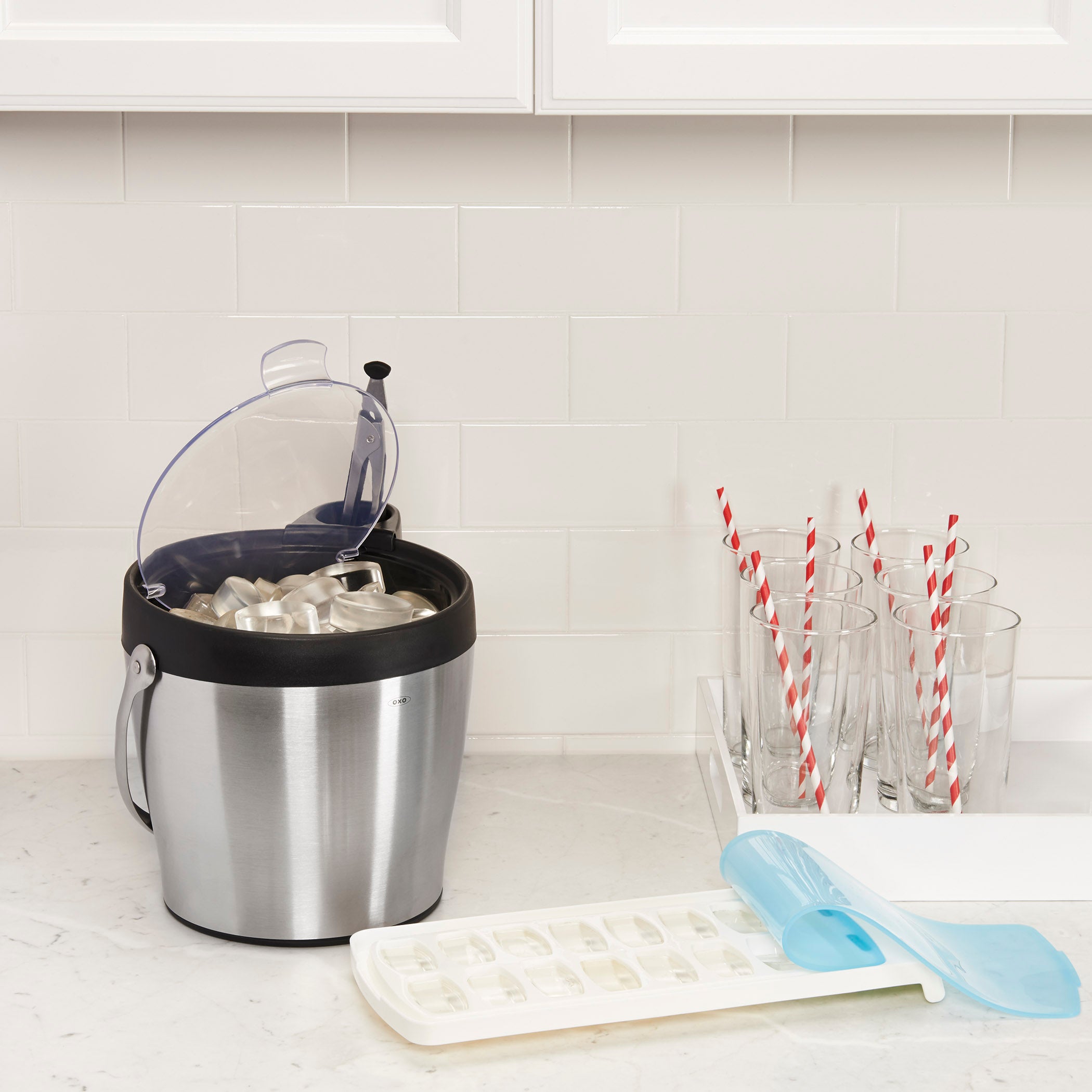 No-Spill Ice Cube Tray