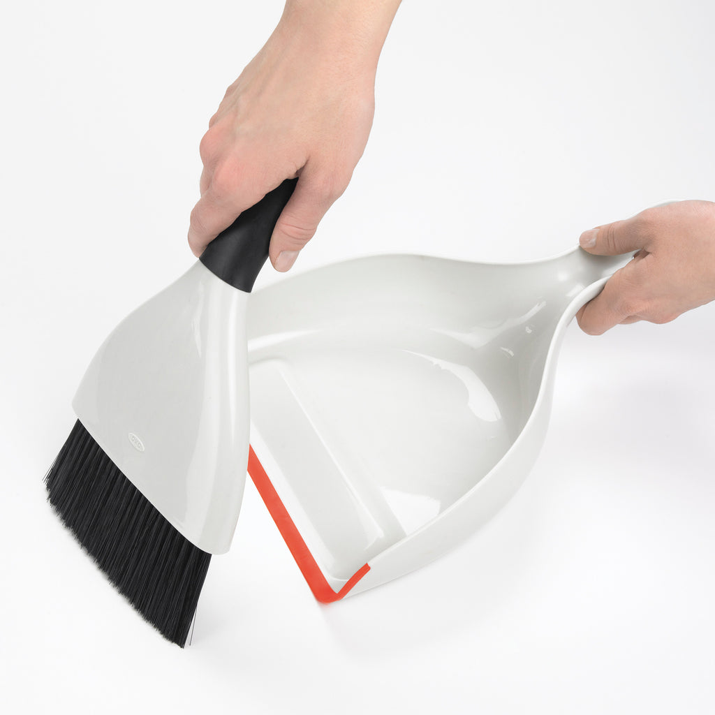 Dustpan & Brush Set