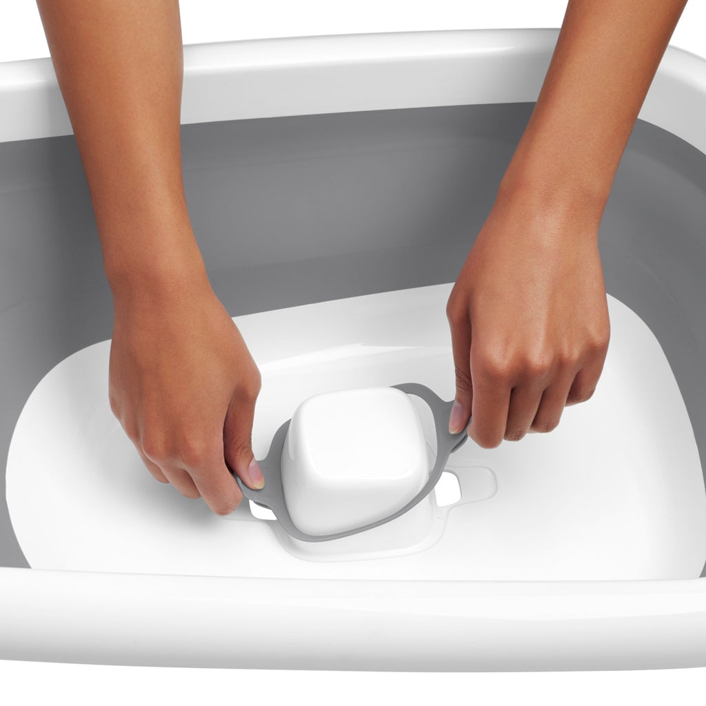 Splash & Store Bathtub